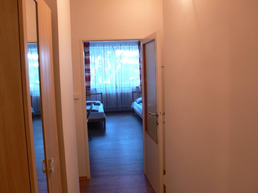Lazza Motel Brünn  Kültér fotó